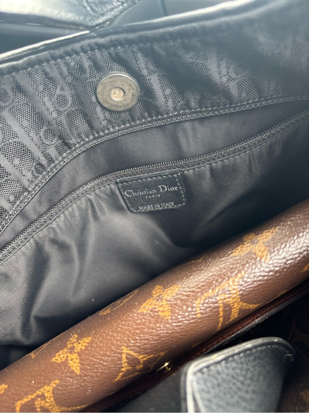 Dior nylon and leather black hobo bag - Picture 4 of 6